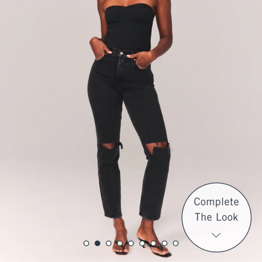 NWT Abercrombie Ultra high rise 90s straight Jean